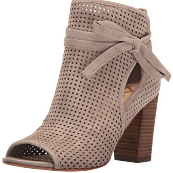 Sam Edelman NEW suede cutout booties - Picture 2 of 6